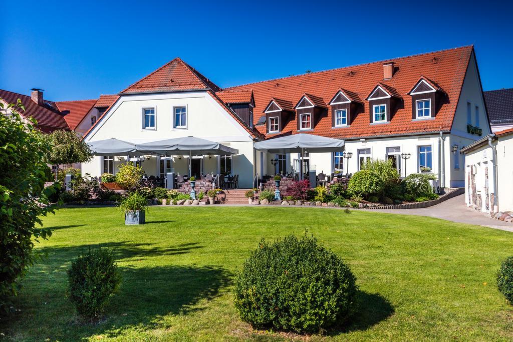 Hotel Prinz Albrecht Нойцелле Экстерьер фото